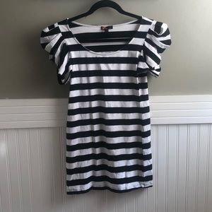Black and White Stripped Shirt w/ Ruffled Sleeves